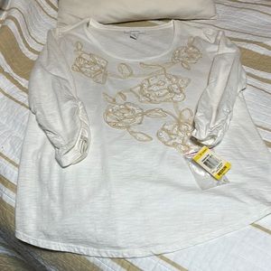 Style&Co 3/4 sleeve scoop neck fancy T shirt